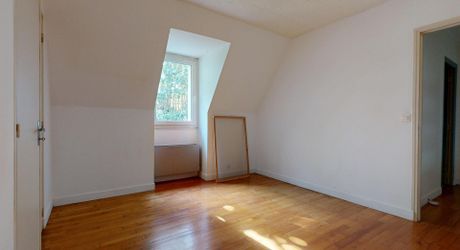 Maison périgordine 3 chambres, proche des commerces avec terrain de 1300m2