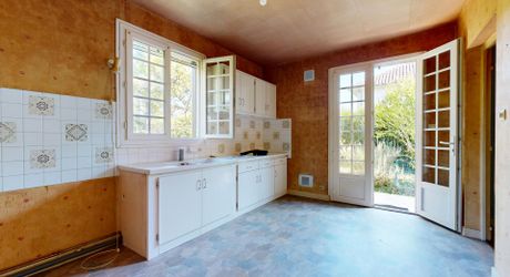 Maison périgordine 3 chambres, proche des commerces avec terrain de 1300m2