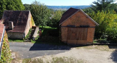Corps de ferme à rénover – Périgord Noir – Terrain de 20 500 m²