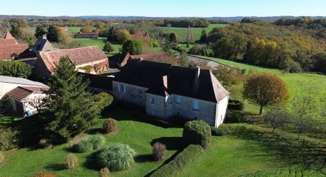 Corps de ferme à rénover – Périgord Noir – Terrain de 20 500 m²