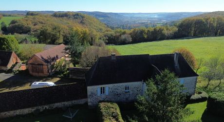 Corps de ferme à rénover – Périgord Noir – Terrain de 20 500 m²