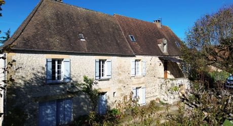 Corps de ferme à rénover – Périgord Noir – Terrain de 20 500 m²