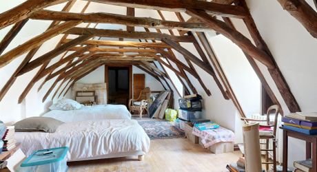 Maison de village du 18ème siècle. Calme et charme typique du Périgord noir.
