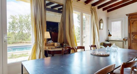 Maison de village du 18ème siècle. Calme et charme typique du Périgord noir.