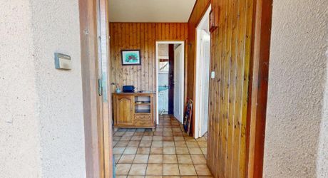 Maison contemporaine à moderniser, 97m², terrain 809m², idéal premier achat ou investissement locatif