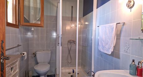Charming property with swimming pool and 6,268 m² of land