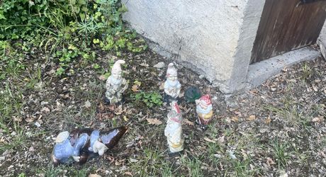 L'opportunité que vous attendiez pour devenir propriétaire! Maison à vendre, 2 chambres, une véranda et un garage. 