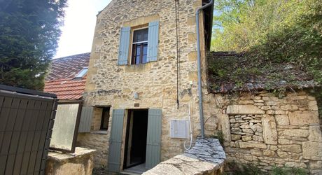 Maison de village avec piscine et vue !