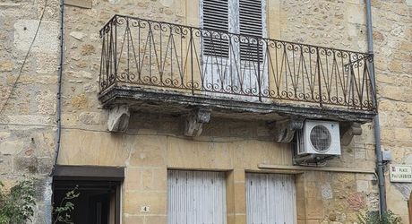 Development opportunite dans la Coeur de St Cyprien - Perigord Noir