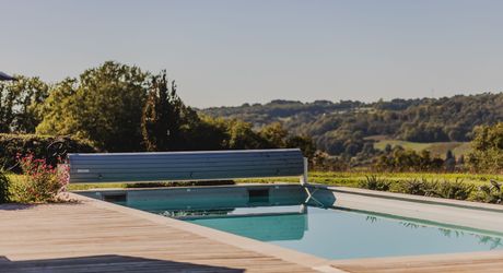 Périgord noir : maison pleine de charme avec piscine et jardin