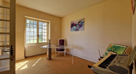 Grande maison style périgourdin avec panorama sur la Bastide