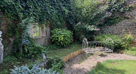 Trésor caché du Périgord Noir: une demeure d’exception sur les chemins de l’histoire.