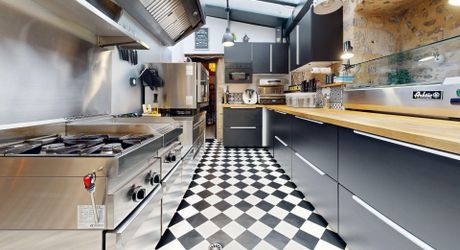 Trésor caché du Périgord Noir: une demeure d’exception sur les chemins de l’histoire.