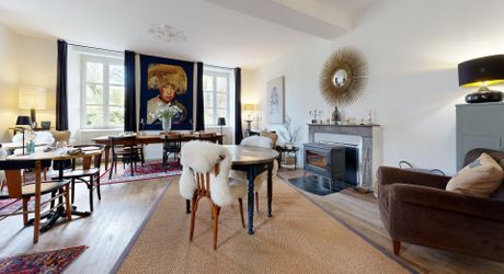 Trésor caché du Périgord Noir: une demeure d’exception sur les chemins de l’histoire.