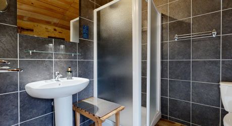 Trésor caché du Périgord Noir: une demeure d’exception sur les chemins de l’histoire.