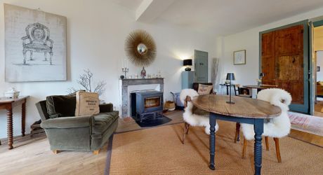 Trésor caché du Périgord Noir: une demeure d’exception sur les chemins de l’histoire.