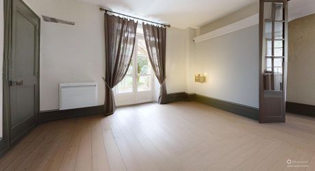 Trésor caché du Périgord Noir: une demeure d’exception sur les chemins de l’histoire.