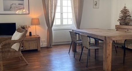 Propriété d'exception en Périgord Noir avec vue époustouflante, chambres d'hôtes, gîte, piscine et 27 hectares de forêts et prairies