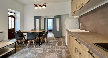FURNISHED RENTAL In the heart of SAINT CYPRIEN 2 bedrooms, 2 bathrooms with shared pool and garden access