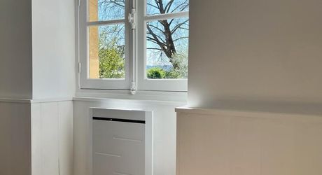 FURNISHED RENTAL In the heart of SAINT CYPRIEN 2 bedrooms, 2 bathrooms with shared pool and garden access
