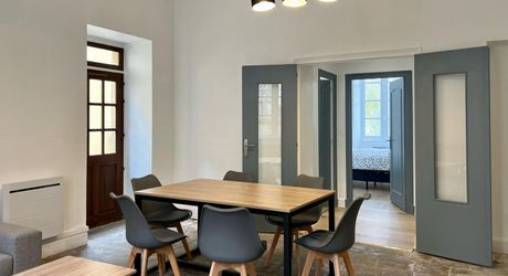 FURNISHED RENTAL In the heart of SAINT CYPRIEN 2 bedrooms, 2 bathrooms with shared pool and garden access