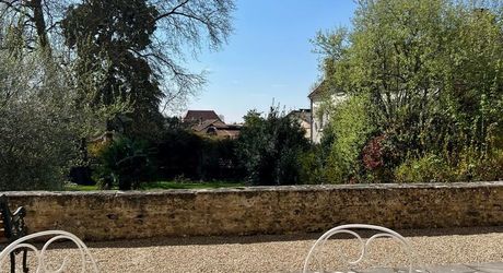 FURNISHED RENTAL In the heart of SAINT CYPRIEN 2 bedrooms, 2 bathrooms with shared pool and garden access