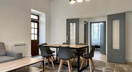 FURNISHED RENTAL In the heart of SAINT CYPRIEN 2 bedrooms, 2 bathrooms with shared pool and garden access