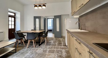 FURNISHED RENTAL In the heart of SAINT CYPRIEN 2 bedrooms, 2 bathrooms with shared pool and garden access