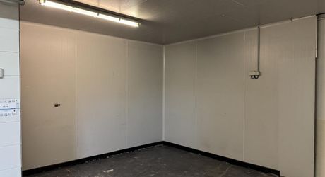 Propriété ancienne avec vue sur la Dordogne, idéale pour maison familiale ou projet de restaurant au bord de l’eau