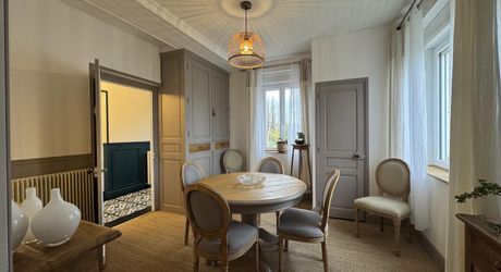 Charmante maison  bourgeoise avec jardin et appartement indépendant, 180 m2 rénovés avec goût 