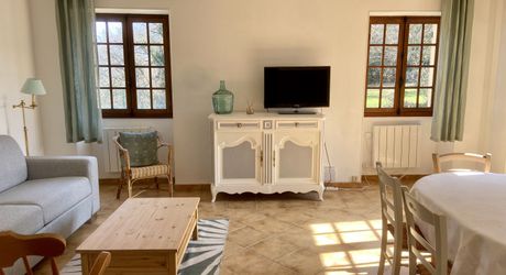 Maison avec piscine et jolie vue en Périgord Noir !