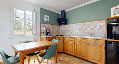 Maison avec piscine et jolie vue en Périgord Noir !