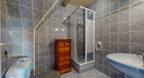 Maison avec piscine et jolie vue en Périgord Noir !