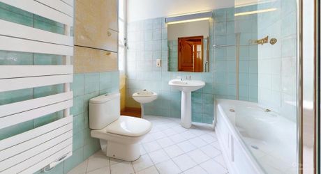 Maison de maître dans coeur de village typique périgourdin