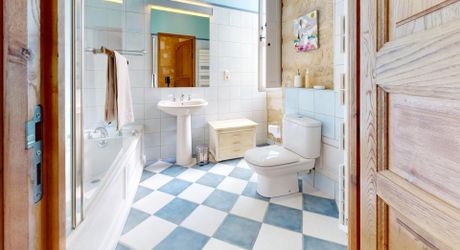 Maison de maître dans coeur de village typique périgourdin