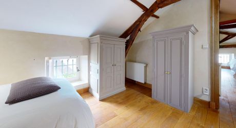 Maison de maître dans coeur de village typique périgourdin