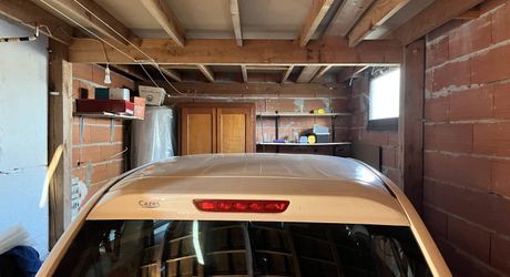 Maison contemporaine à vendre à SARLAT-LA-CANEDA, 104m², 4 chambres, garage, jardin, tout confort. 