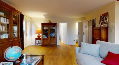  EXCLUSIVITE LABEL PIERRES Appartement belles prestations, résidence calme, plein centre village, parking sécurisé