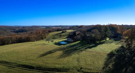 Luxury Estate in Périgord Noir: Stunning Views, Income Potential (Gîte/B&B), Pool, and 67 Acres of Private Land