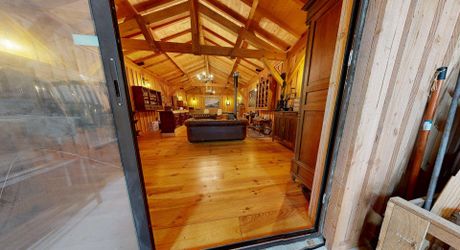 Maison très belle vue, 3 chambres, un bureau, piscine et nombreuses dépendances. Visite virtuelle sur demande