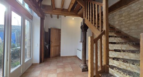 Ensemble de maisons en pierre