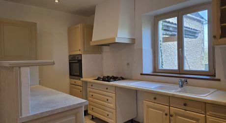 Ensemble de maisons en pierre