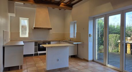 Ensemble de maisons en pierre