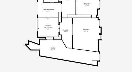 Bring history back to life: 229 m² building in the heart of the city center. Virtual tour available upon request.