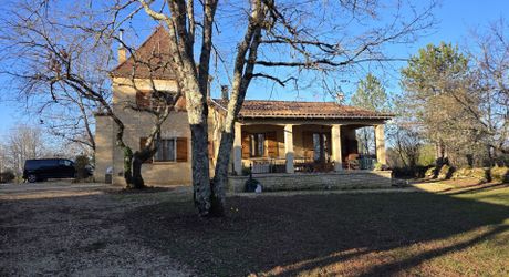 Maison contemporaine avec gîte et beau terrain au calme !
