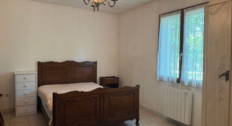 Maison contemporaine avec gîte et beau terrain au calme !