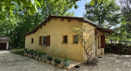 Maison contemporaine avec gîte et beau terrain au calme !