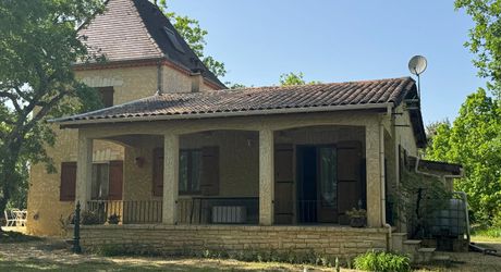 Maison contemporaine avec gîte et beau terrain au calme !