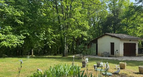 Maison contemporaine avec gîte et beau terrain au calme !