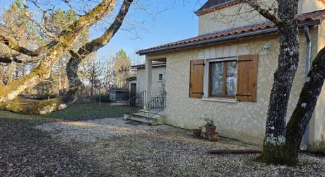 Maison contemporaine avec gîte et beau terrain au calme !